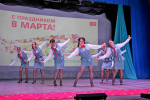 Тайшетским железнодорожницам подарили праздничный концерт