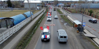 Автомобили УАЗ Патриот провезли по улицам Тайшета 80 Знамён Победы - ИА Тайшет24