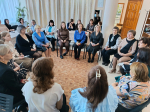 "Встреча без галстуков": Конкурсанты "Учителя года-2025" и "Воспитателя года-2025" встретились с жюри и победителями прошлых лет