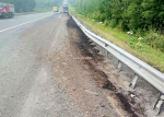 Автовоз снёс ограждение на трассе в Тайшетском округе